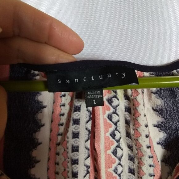 Sanctuary top - Picture 3 of 6